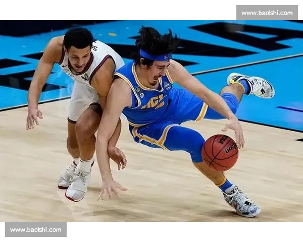 球场遇大爷，热身即封神